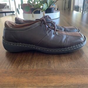 Josef Seibel Fergey Oxford. Brown and Tan, leather, Women’s size 40